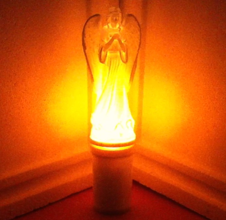 Ηλεκτρικό κερί με άγαλμα αγγέλου πορτοκαλί φωτισμού