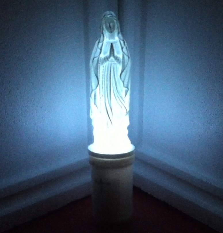Ηλεκτρικό κερί με άγαλμα Παναγίας μπλε φωτισμού