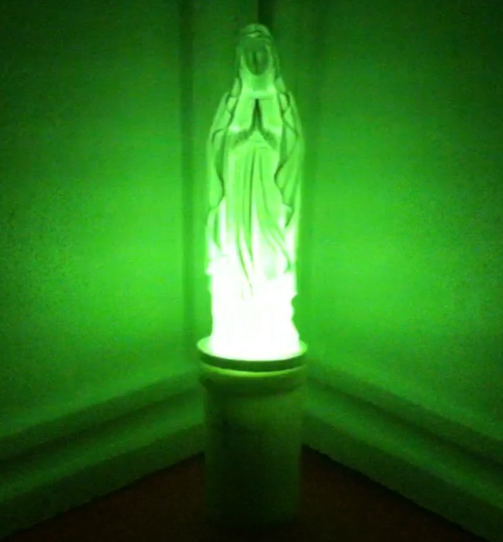 Ηλεκτρικό κερί με άγαλμα Παναγίας πράσινου φωτισμού