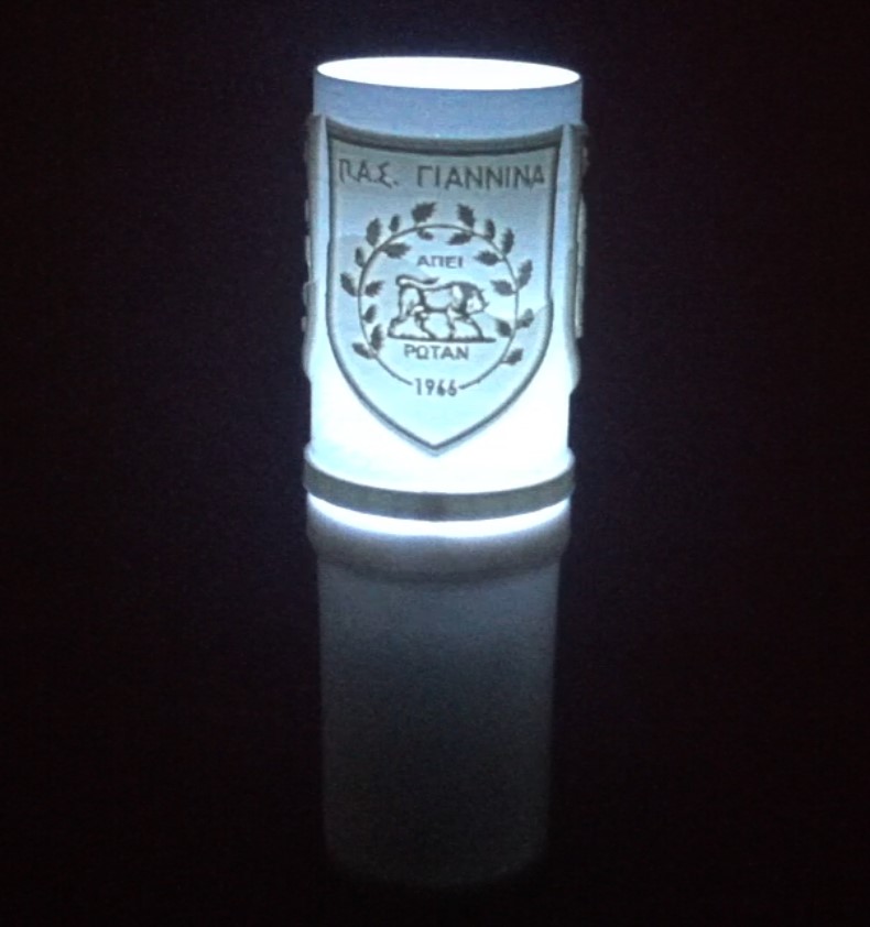 Ηλεκτρικό κερί μπαταρίας για τους οπαδούς του ΠΑΣ Γιάννινα