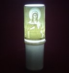 Ηλεκτρικό κερί μπαταρίας με την Αγία Ιουλία